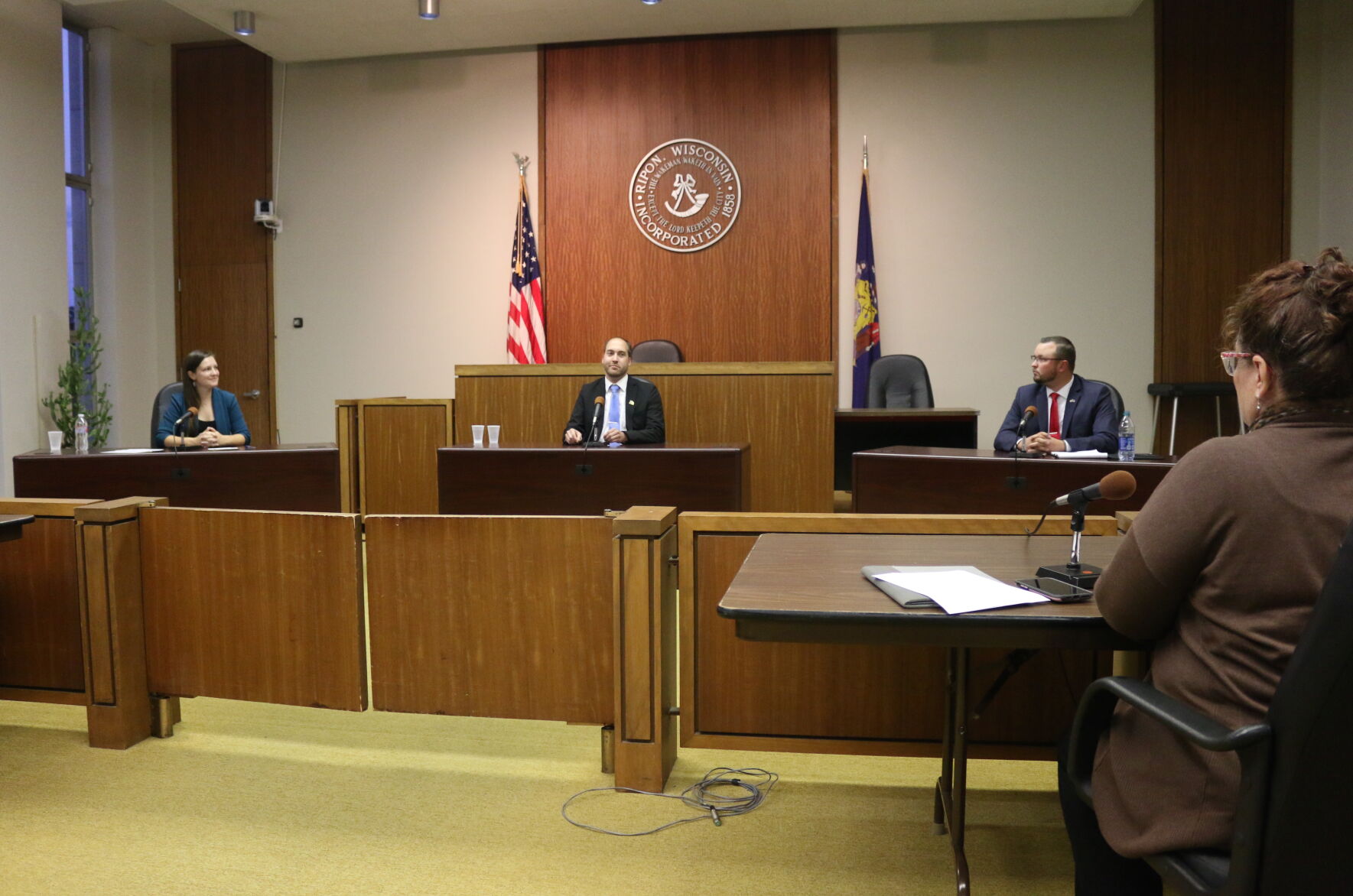 Candidate forum-1 9 4C.JPG